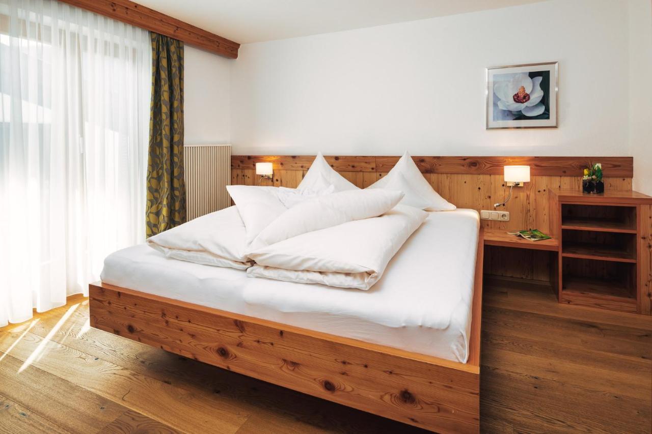 Hotel Regina Серфаус Экстерьер фото