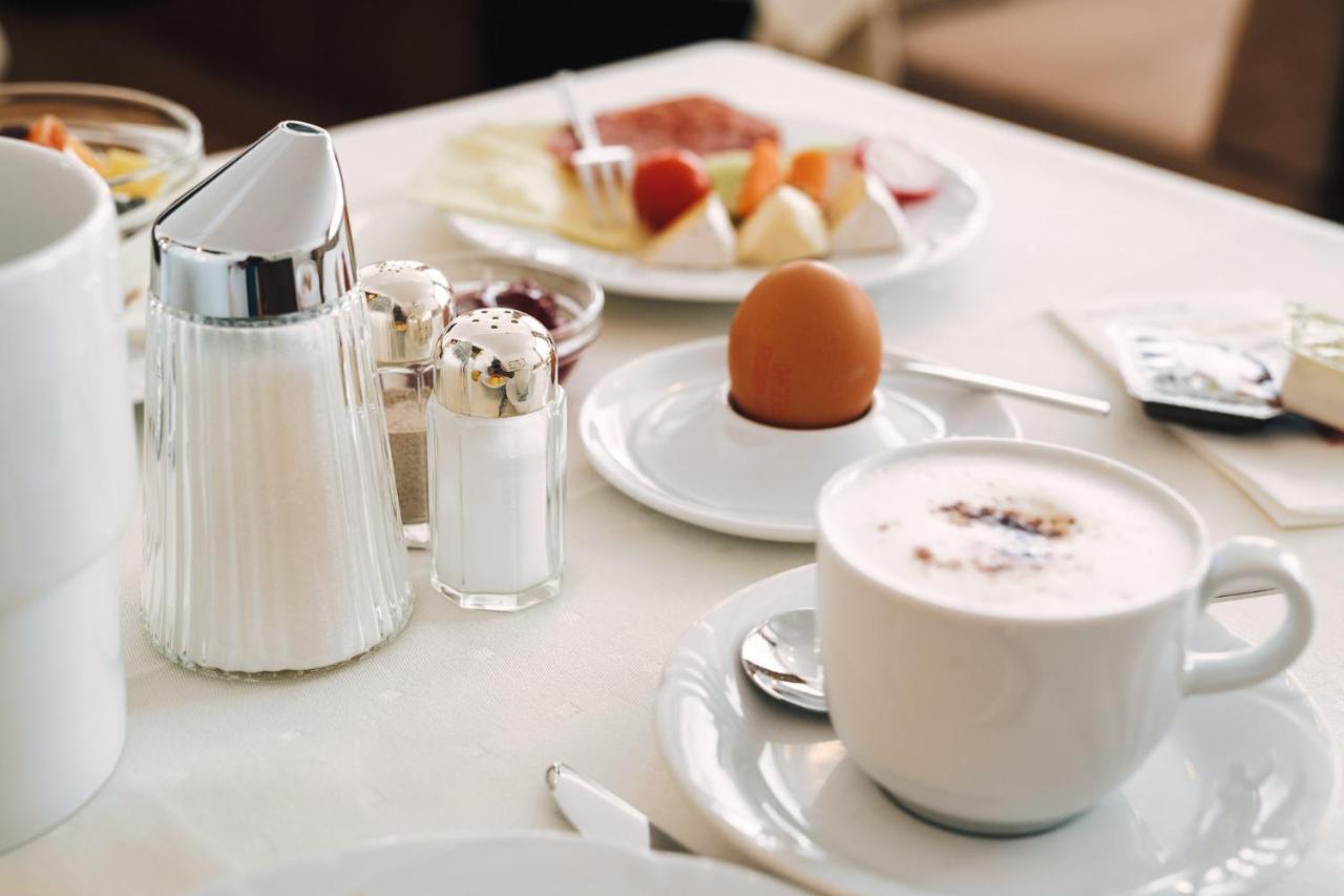 Hotel Regina Серфаус Экстерьер фото
