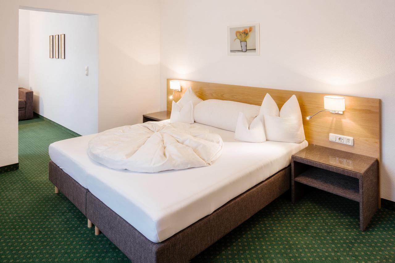 Hotel Regina Серфаус Экстерьер фото