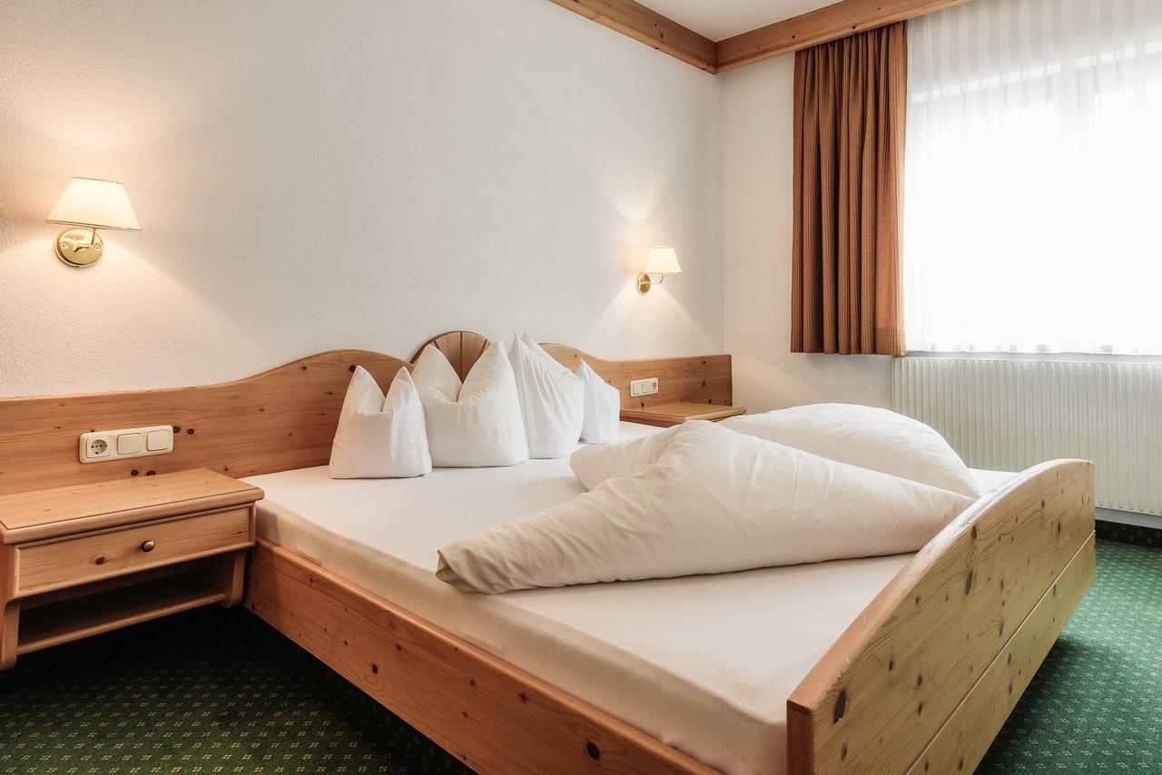 Hotel Regina Серфаус Экстерьер фото